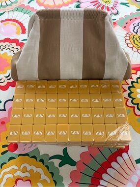 Paris Theme 🇫🇷 Mahjong Tiles, Mahjong Mat & Tile Bag 🀄️